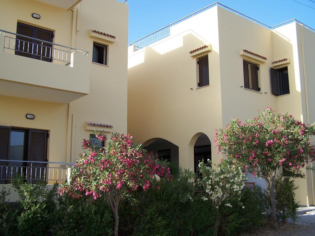 Aptera Hotel Megala Chorafia Exterior photo