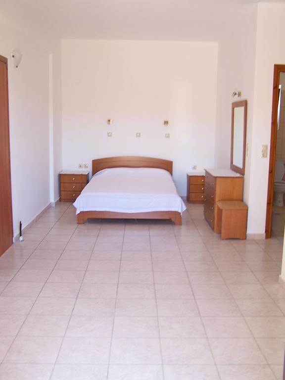 Aptera Hotel Megala Chorafia Room photo
